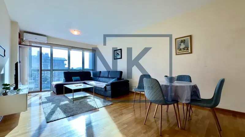 Izdavanje, dvosoban stan, 75m², Preko Morače, Podgorica