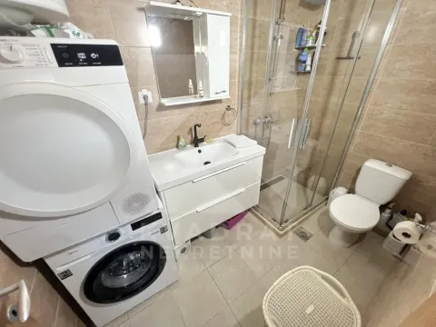 Rent, two bedroom apartment, 61m², Ljubović, Podgorica - image 11