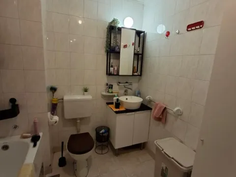 Sale, four bedroom apartment, 115m², Savski Venac, Beograd - image 15
