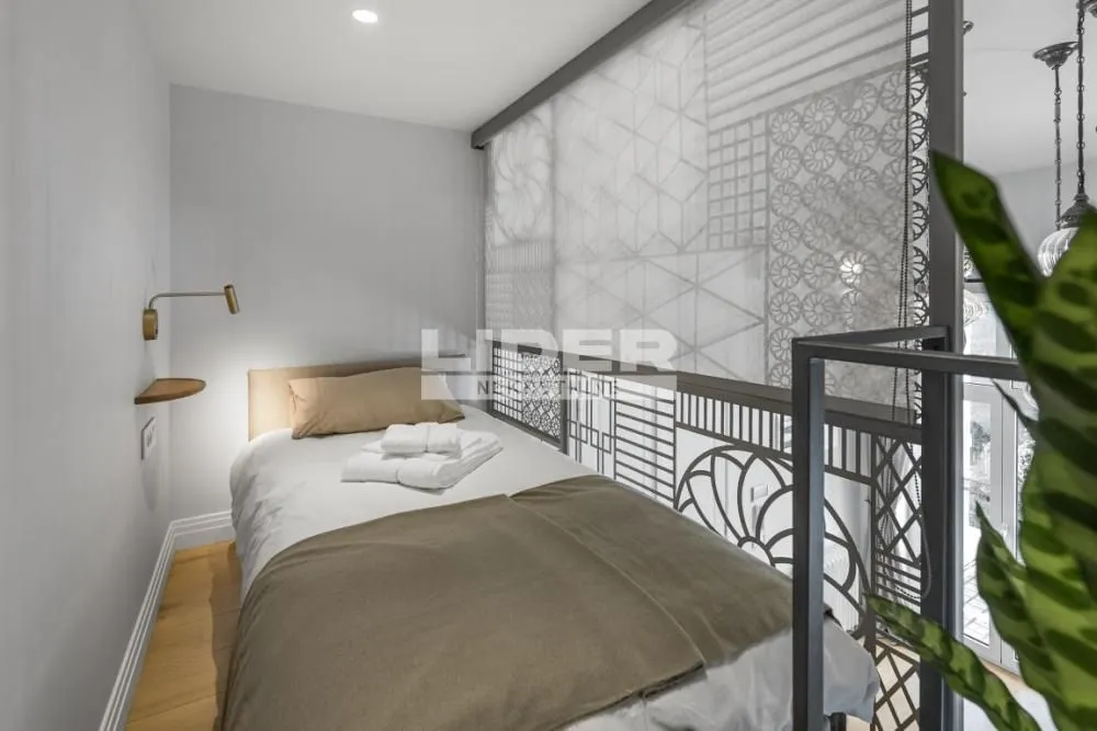 Prodaja, dvosoban stan, 96m², Stari Grad, Beograd