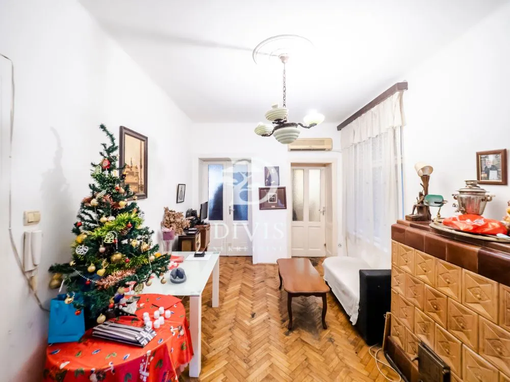 Sale, apartment, 104m², Stari Grad, Beograd