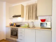 Prodaja, jednosoban stan, 47m², Pržno, Budva - image 10