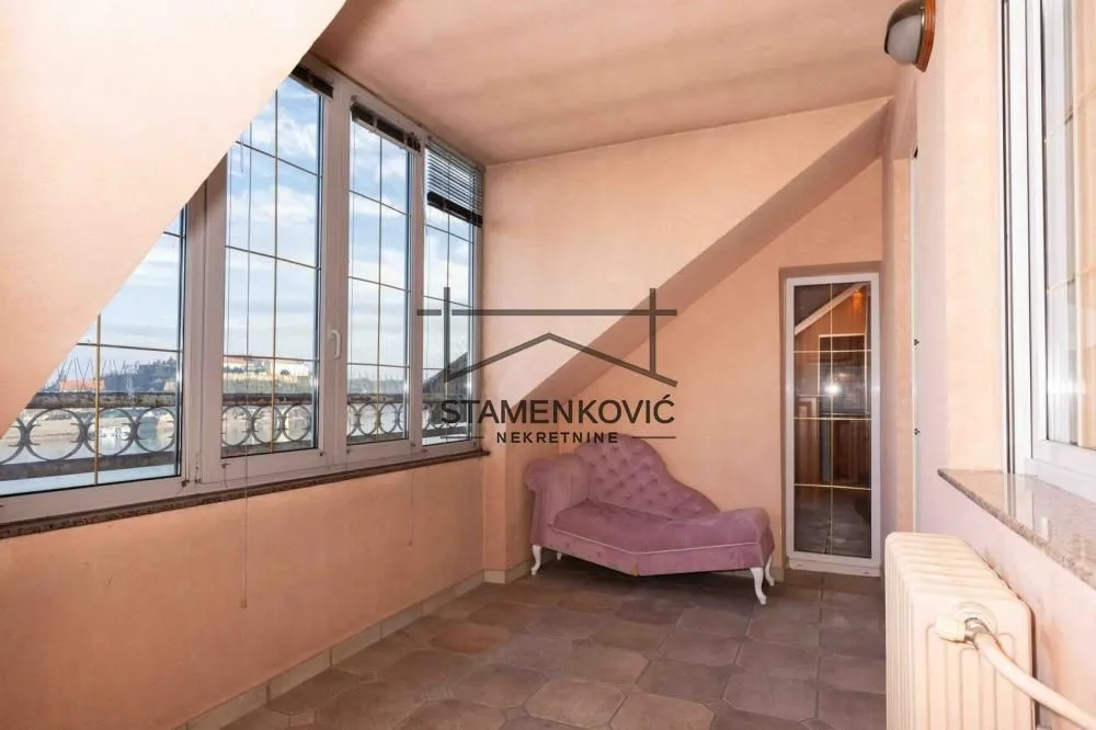 Prodaja, četvorosoban stan, 179m², Kej, Novi Sad Sve Podlokacije