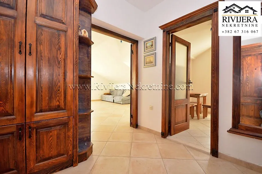Prodaja, trosoban stan, 128m², Topla, Herceg Novi