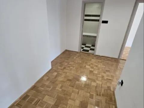 Prodaja, dvosoban stan, 60m², Novo naselje, Novi Sad - image 29