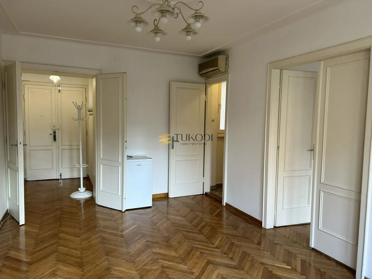 Rent, office space, 40m², Stari Grad, Beograd