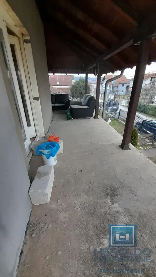 Prodaja, kuća, 150m², Trnava, Jagodina