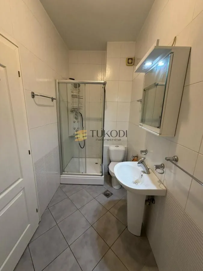 Sale, four bedroom apartment, 120m², Stari grad, Novi Sad