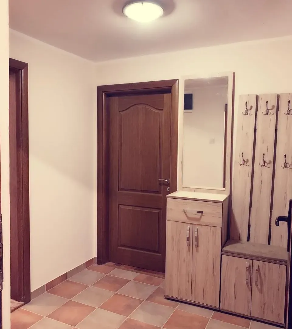 Rent, two bedroom apartment, 73m², Bečići, Budva