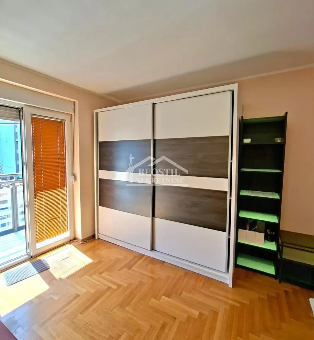 Rent, three bedroom apartment, 76m², Voždovac Sve Podlokacije, Beograd