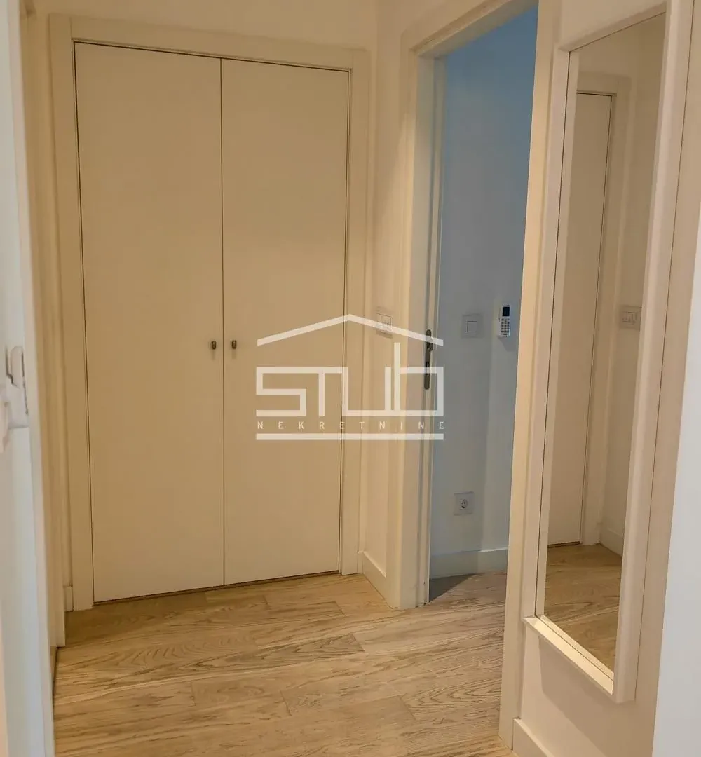 Rent, two bedroom apartment, 54m², Savski Venac, Beograd