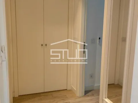 Izdavanje, dvosoban stan, 54m², Savski Venac, Beograd - image 5