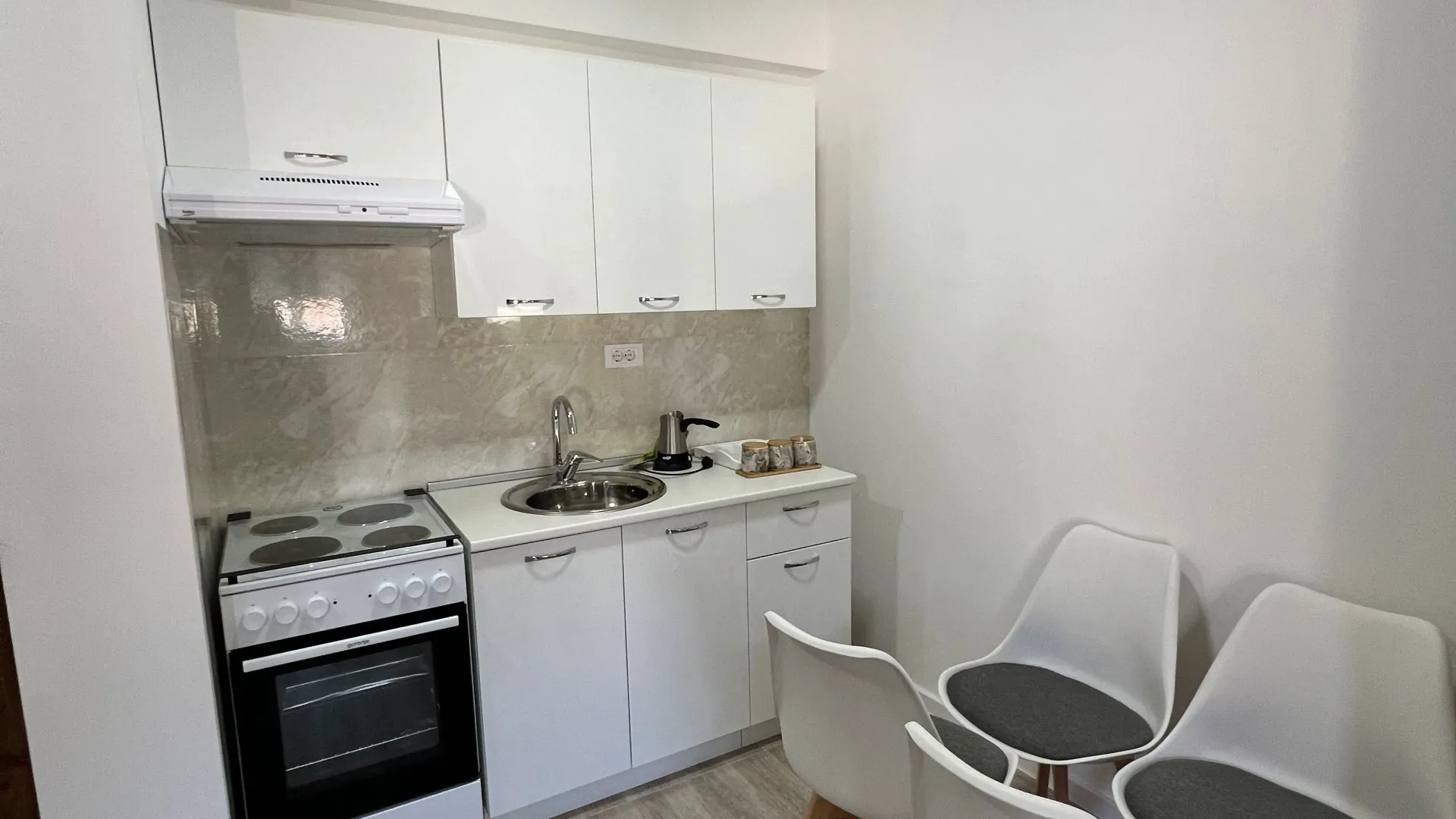 Rent, studio apartment, 25m², Šušanj, Bar