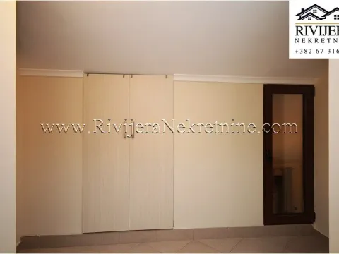 Prodaja, četvorosoban stan, 105m², Dobrota, Kotor - image 5