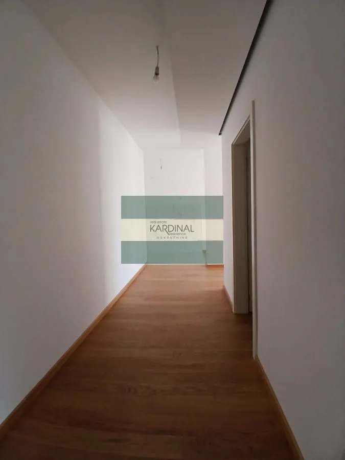Prodaja, trosoban stan, 69m², Sarina Medja, Jagodina