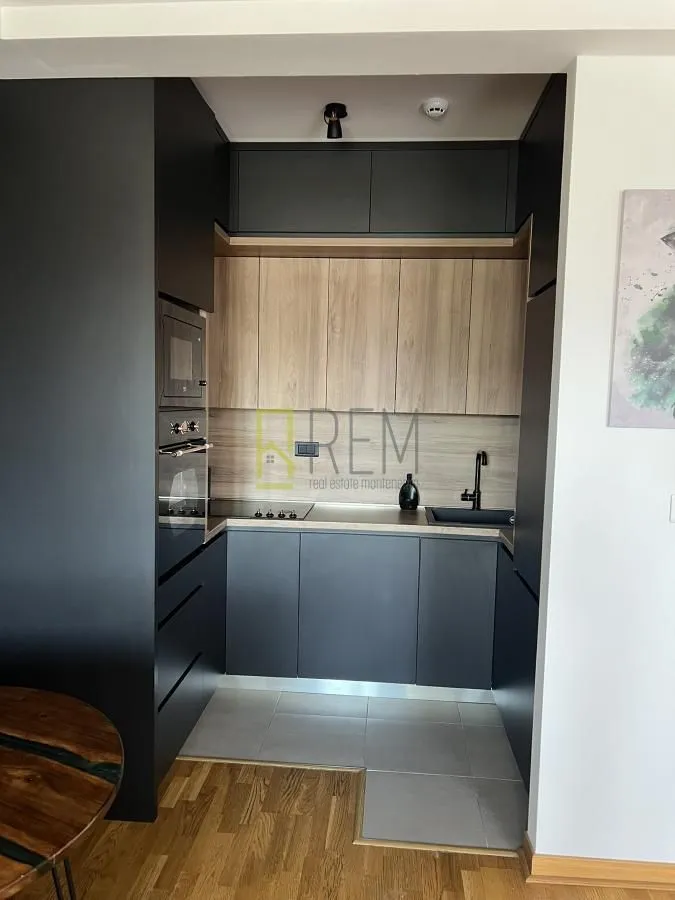 Rent, one bedroom apartment, 43m², City Kej, Podgorica