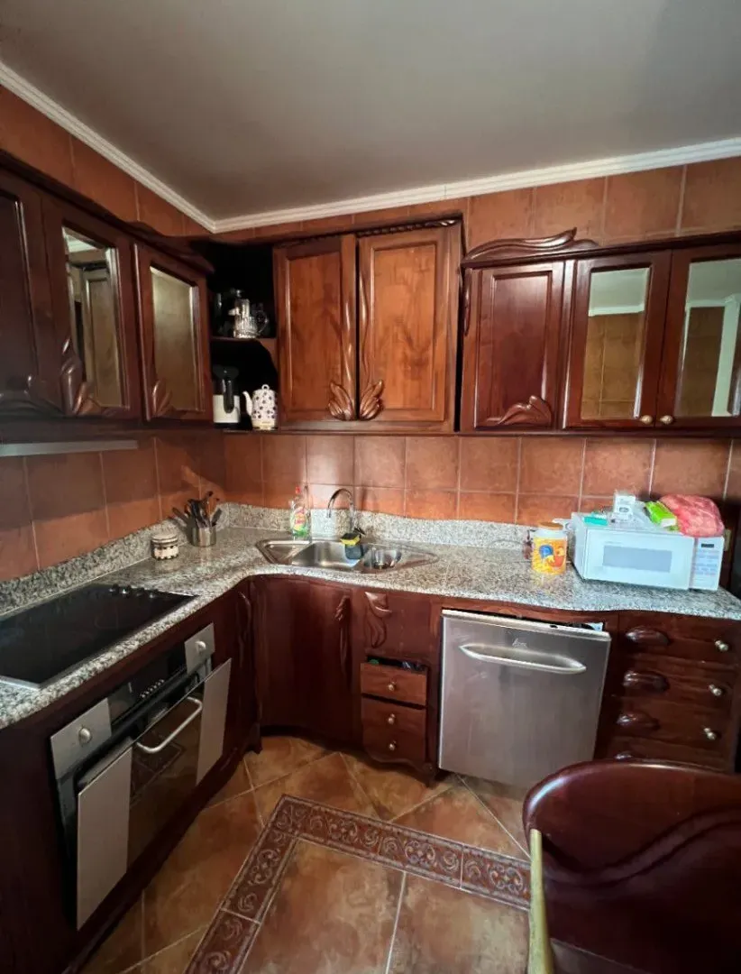 Rent, two bedroom apartment, 110m², Sutomore, Bar