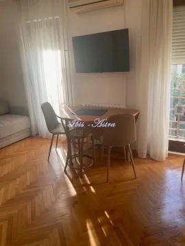 Rent, one bedroom apartment, 31m², Stari Grad, Beograd - image 4