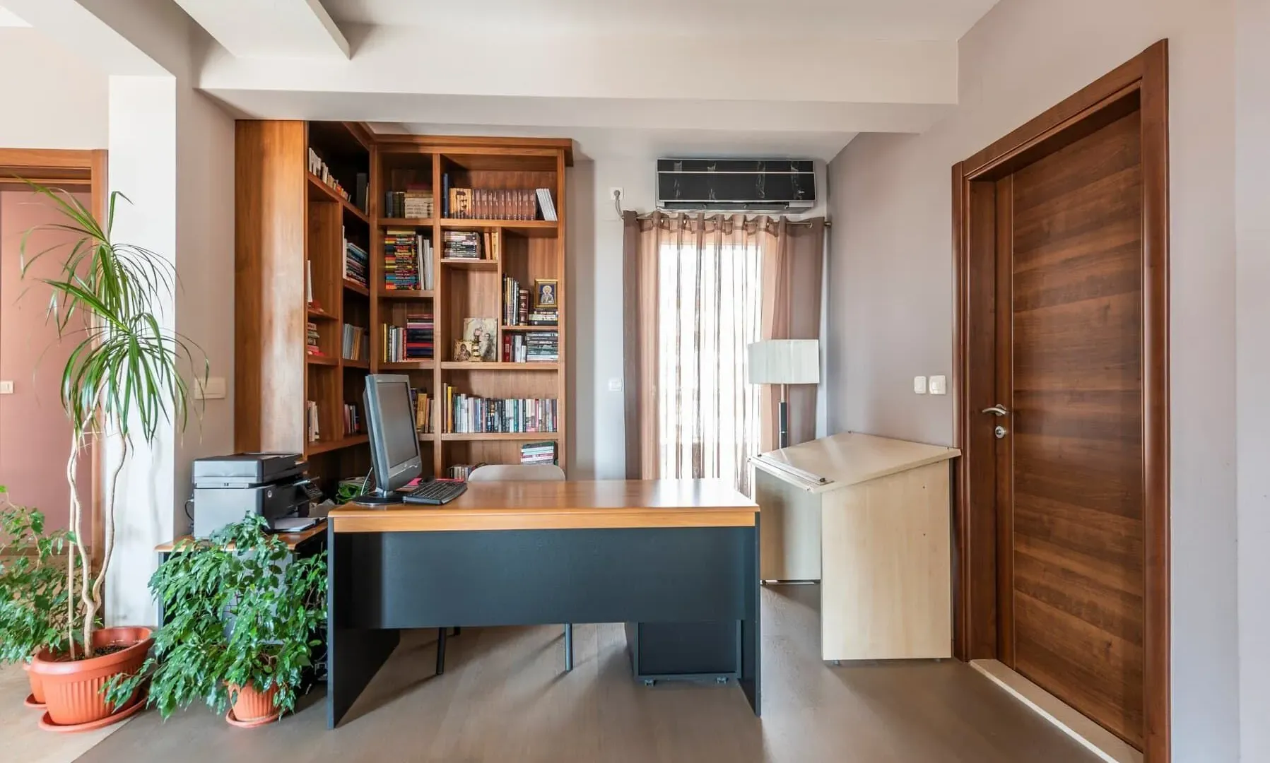 Sale, three bedroom apartment, 215m², Centar, Budva