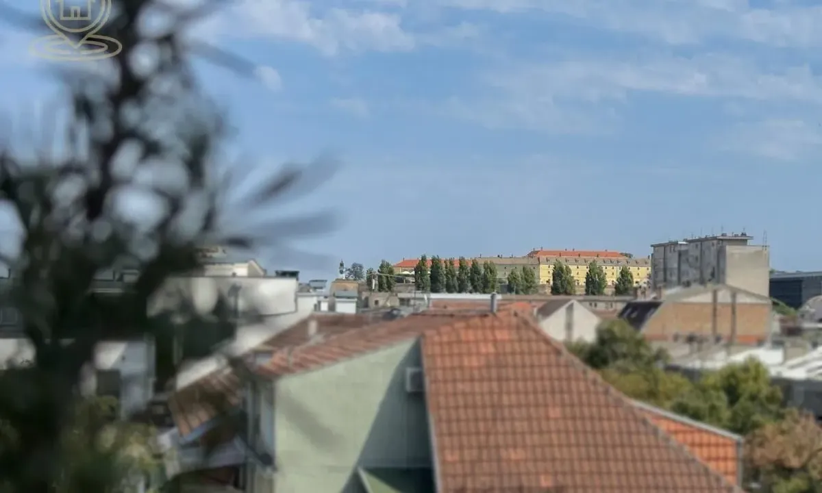 Prodaja, četvorosoban stan, 112m², Spens, Novi Sad Sve Podlokacije