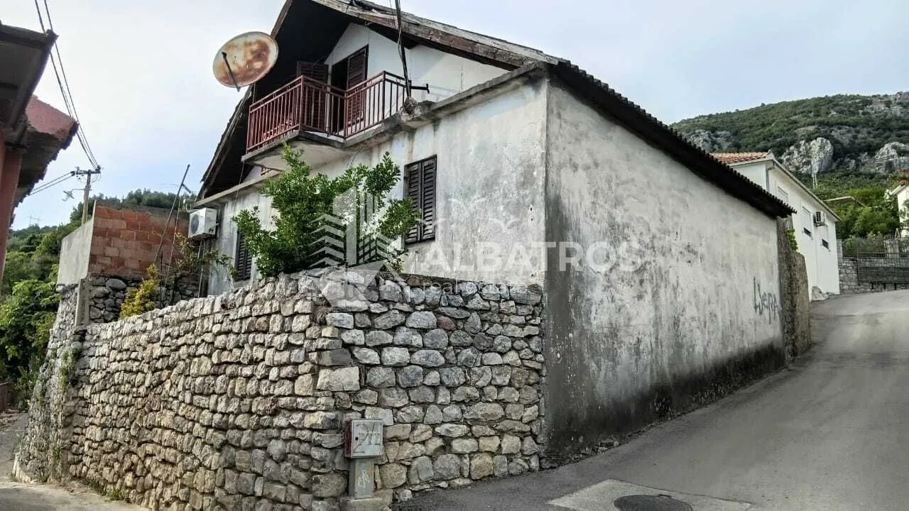 Sale, house, 130m², Centar, Bar