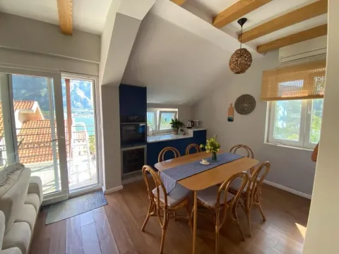 Sale, two bedroom apartment, 89m², Prčanj, Kotor - image 3