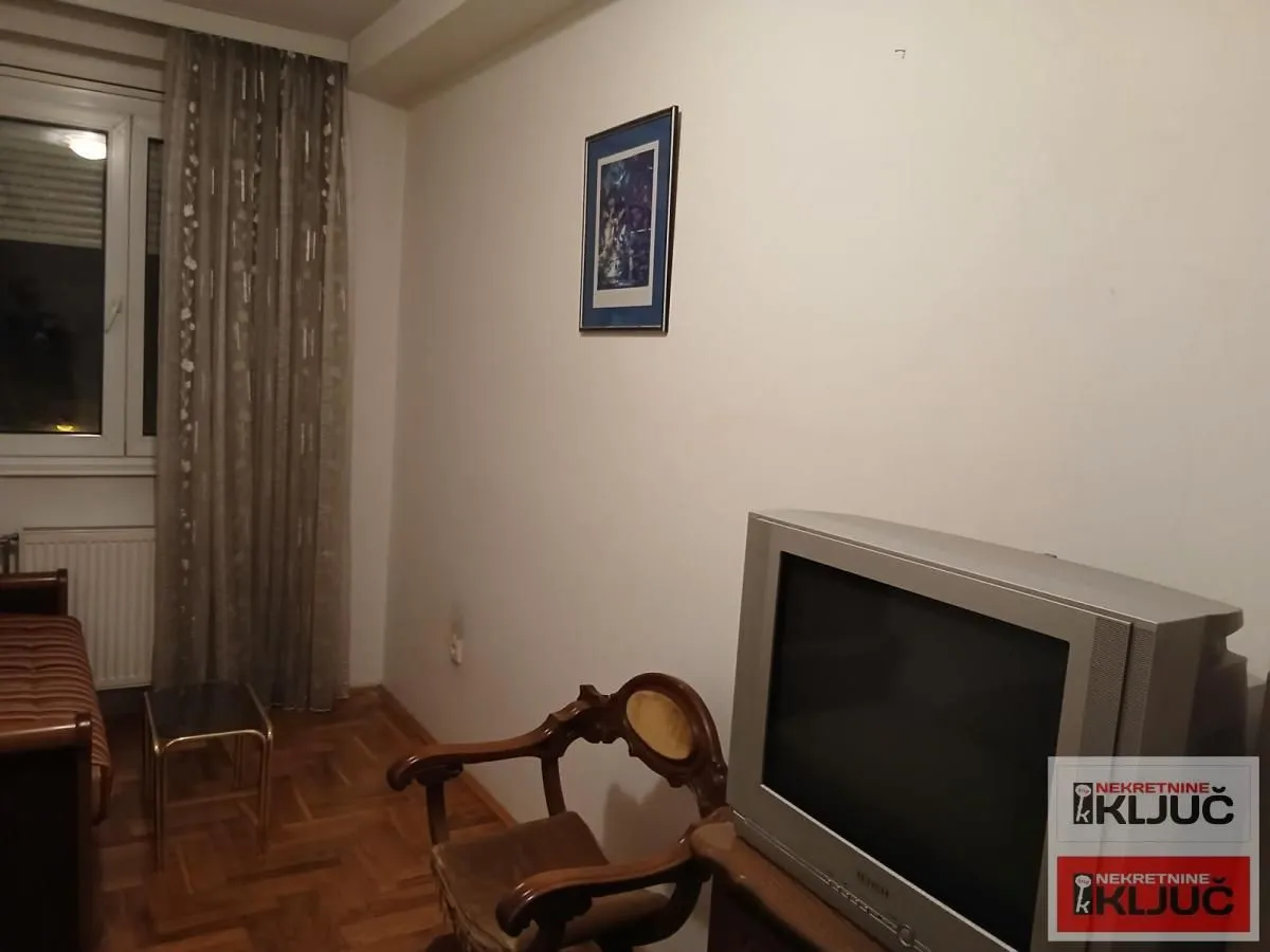 Prodaja, dvosoban stan, 54m², Nova Detelinara, Novi Sad Sve Podlokacije