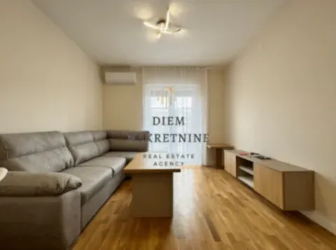 Izdavanje, jednosoban stan, 43m², Podgorica, Crna Gora