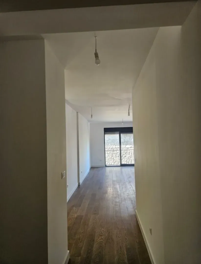 Prodaja, dvosoban stan, 79m², Dalmatinska ulica, Podgorica