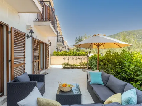 Prodaja, kuća, 198m², Dobrota, Kotor - image 3