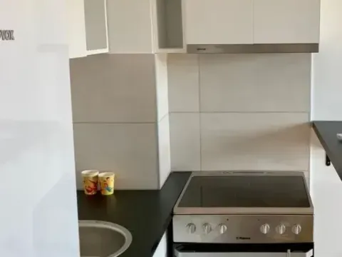 Prodaja, stan, 27m², Vezirov Most, Podgorica - image 3