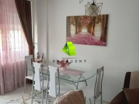 Sale, two bedroom apartment, 57m², Medijana, Niš
