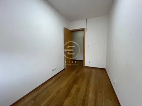 Rent, office space, 77m², Centar, Novi Sad - image 13