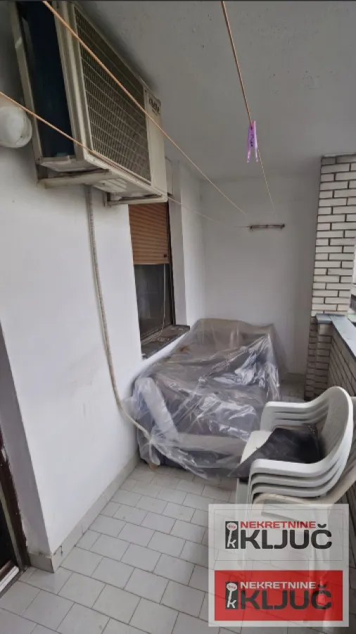 Prodaja, dvosoban stan, 58m², Sajmište, Novi Sad