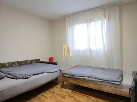 Izdavanje, kuća, 100m², Inđija, Srbija - image 3
