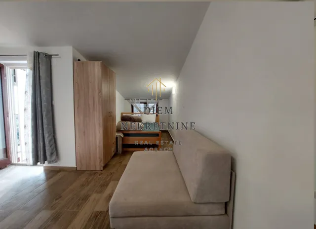 Rent, studio apartment, 35m², Kavač, Kotor