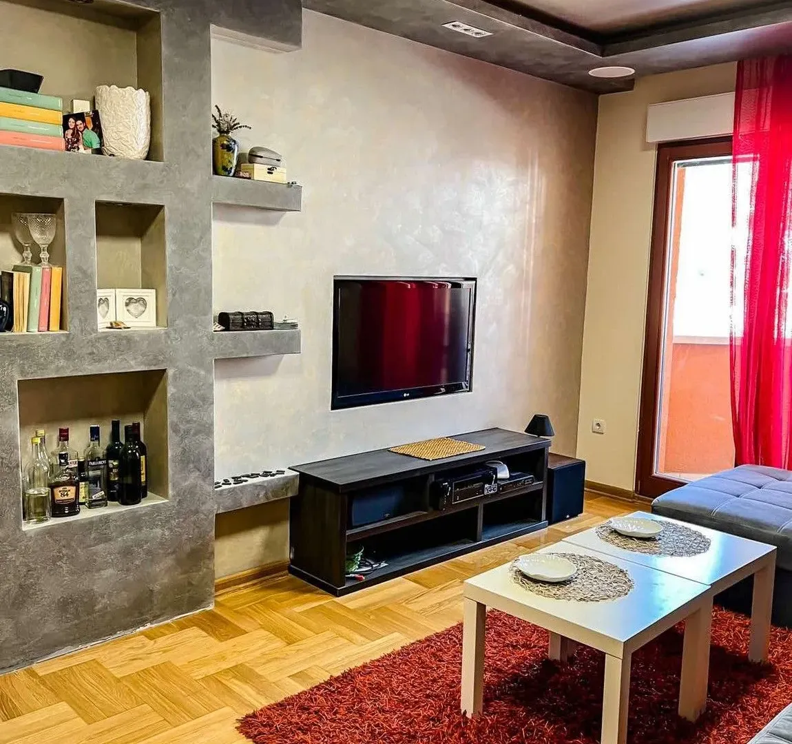 Rent, one bedroom apartment, 50m², Rozino, Budva