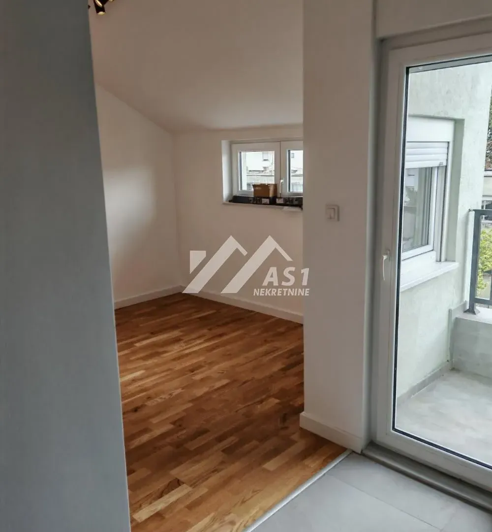 Prodaja, jednosoban stan, 36m², Grbavica, Novi Sad Sve Podlokacije