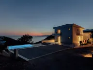 Rent, house, 318m², Reževići, Budva - image 14