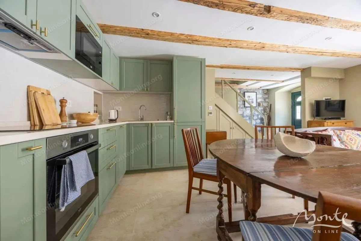 Prodaja, kuća, 92m², Đurići, Herceg Novi