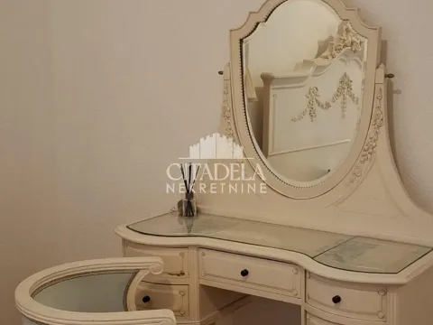 Rent, house, 171m², Neimar, Vračar Sve Podlokacije - image 13