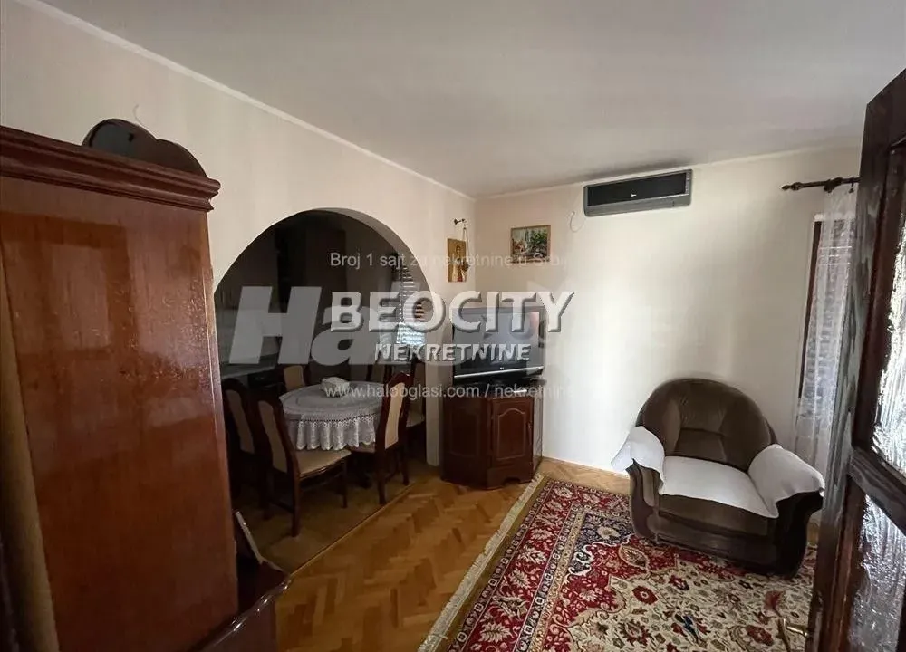 Prodaja, kuća, 300m², Veternik, Novi Sad Sve Podlokacije