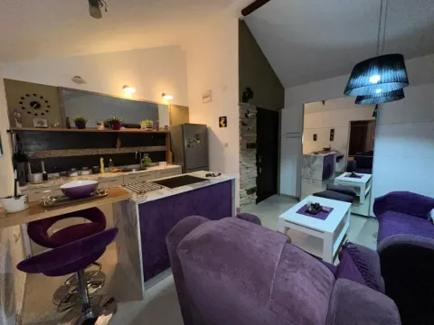 Prodaja, jednosoban stan, 40m², Budva, Crna Gora - image 12
