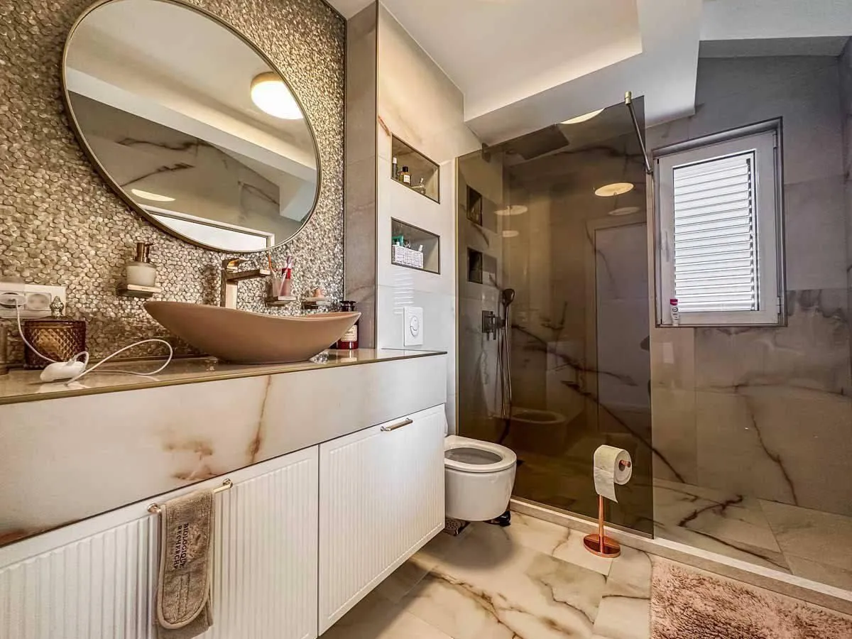 Rent, three bedroom apartment, 125m², Tivat, Crna Gora