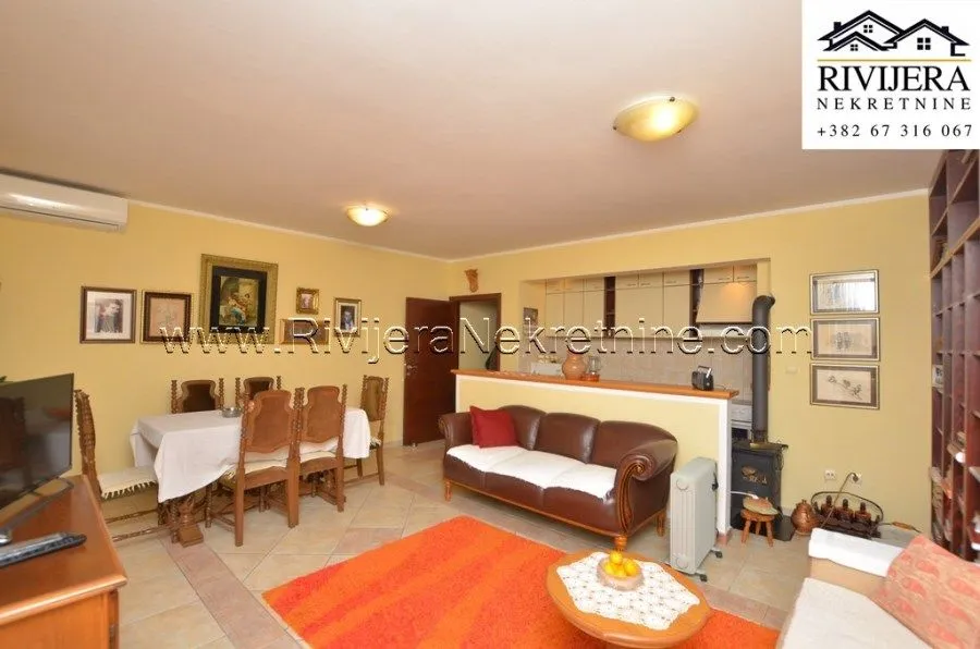 Prodaja, kuća, 330m², Igalo, Herceg Novi