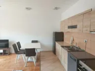 Izdavanje, dvosoban stan, 62m², Blok 9, Podgorica - image 8