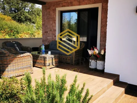 Rent, house, 200m², Krimovica, Kotor - image 3