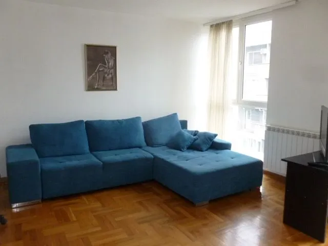 Izdavanje, dvosoban stan, 72m², Palilulska Pijaca, Palilula Sve Podlokacije