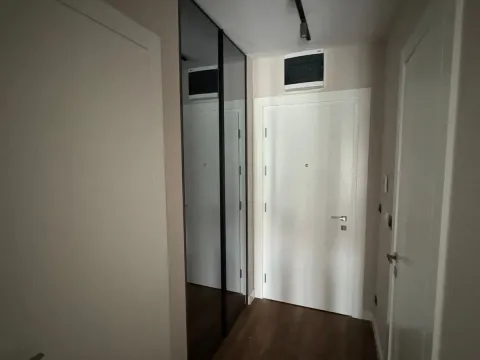 Prodaja, stan, 47m², Tivat, Crna Gora - image 6