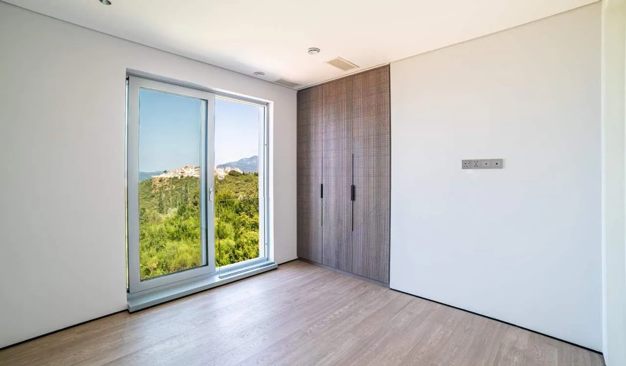 Prodaja, kuća, 231m², Blizikuće, Budva